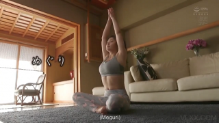 Đê mê với âm đạo em hàng xóm Megu Fujiura